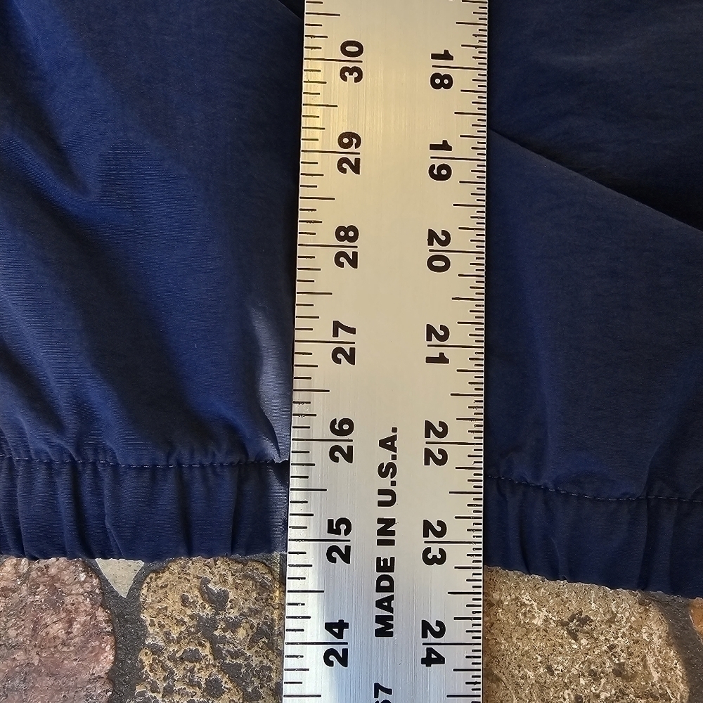 Fila Light-weight Zip-front Jacket with Hood, Fila Logo on Front, Size Medium - Picture 11 of 11